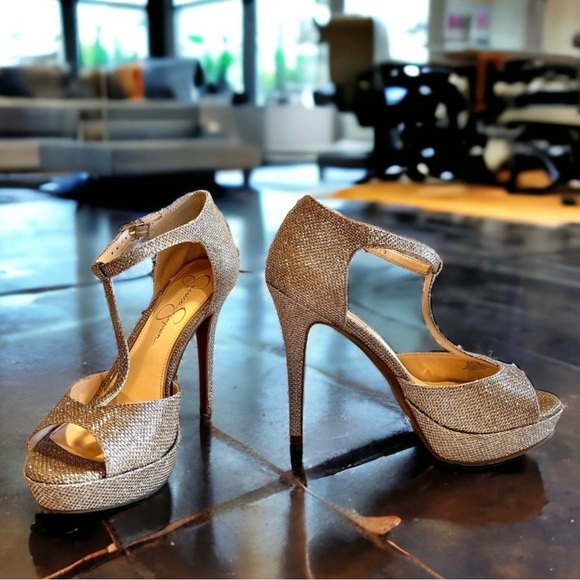 Gorgeous heels with Sparkling Mesh Texture. Stilettos Gorgeous Comfy Sexy Heels - Picture 7 of 17